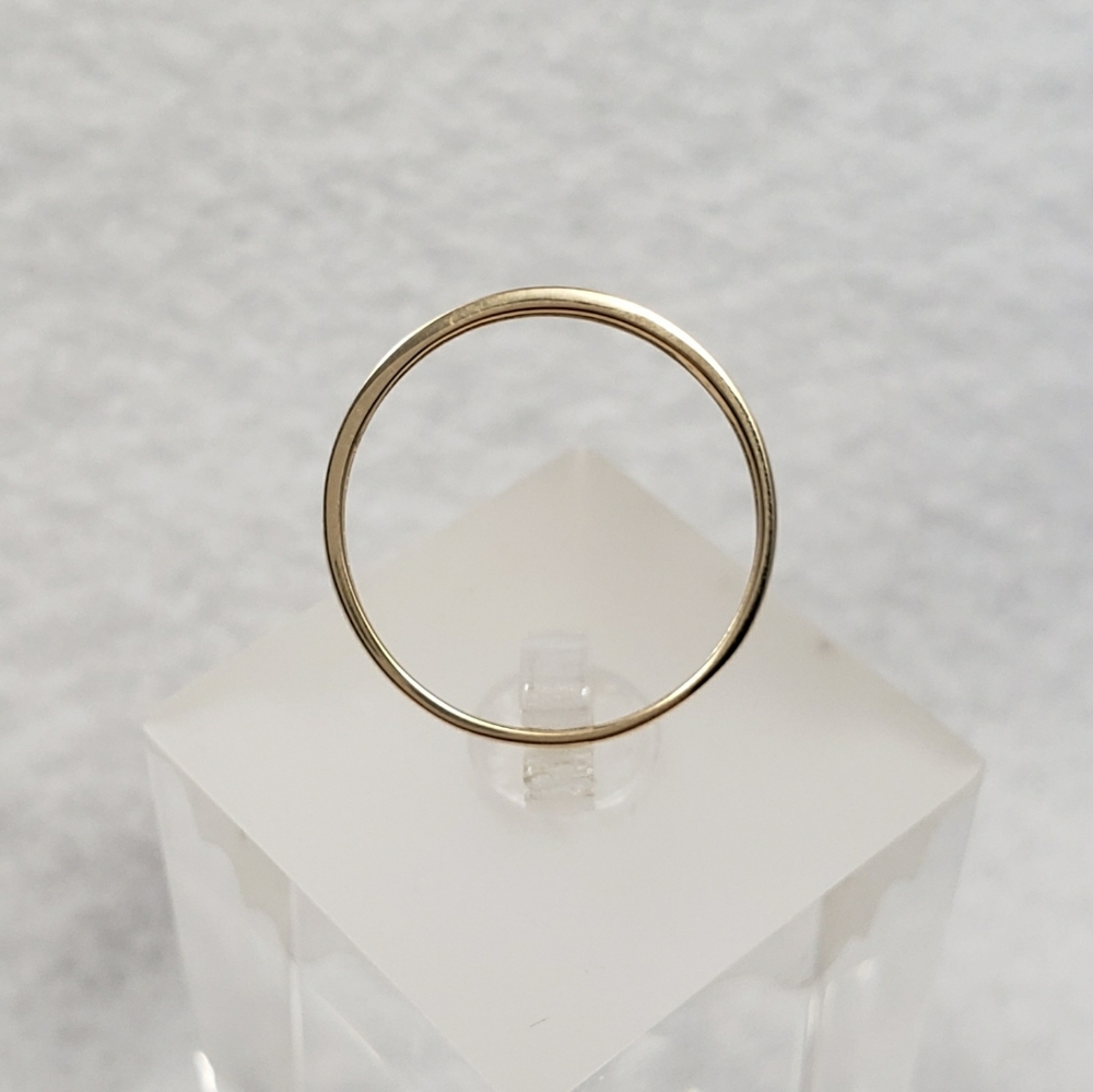 Delicate 14k Yellow Gold & Diamonds Band - Picture 4 of 8